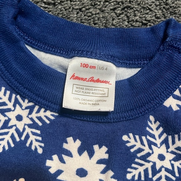Hanna Andersson snowflake pajamas size 4 - Picture 5 of 9